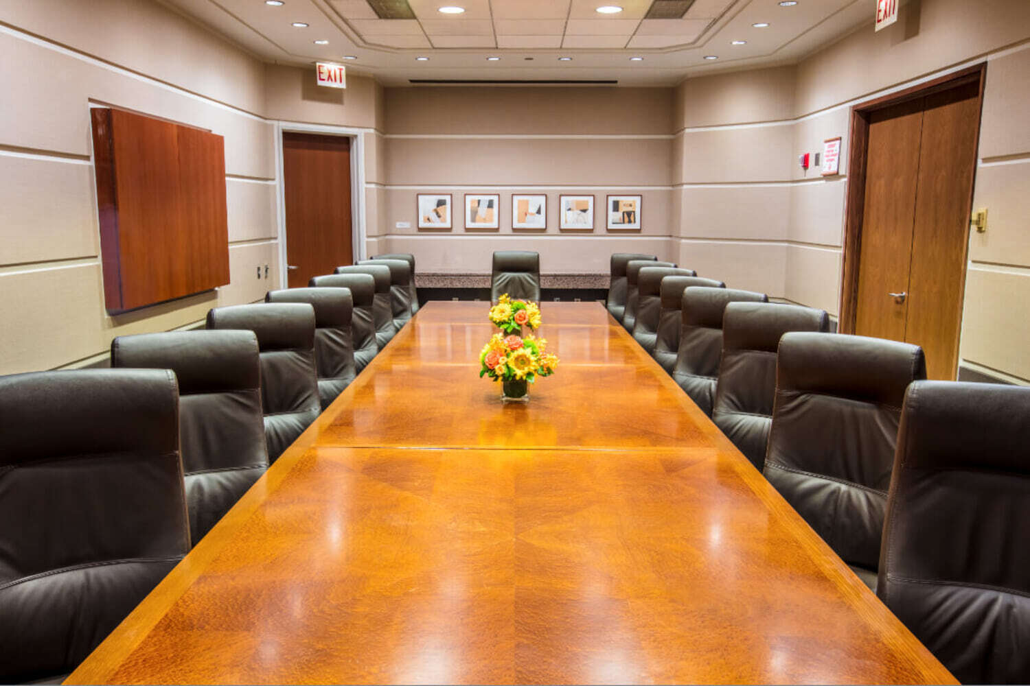 WPC Executive Meeting Rooms
